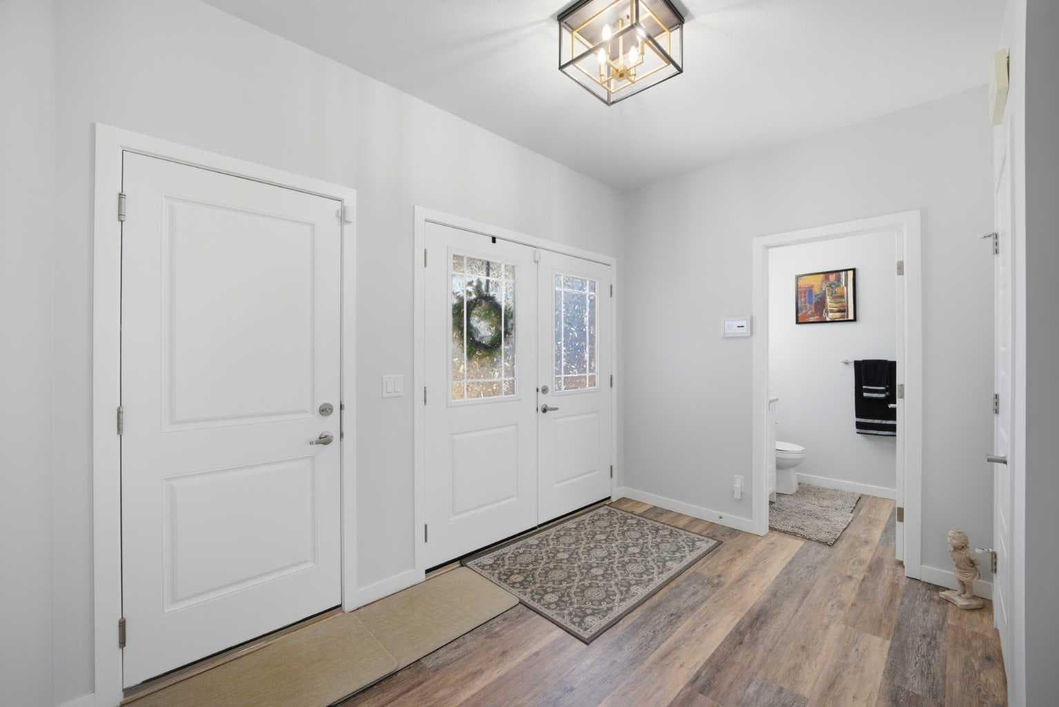 1153 Chinook Gate Bay SW — photo 4