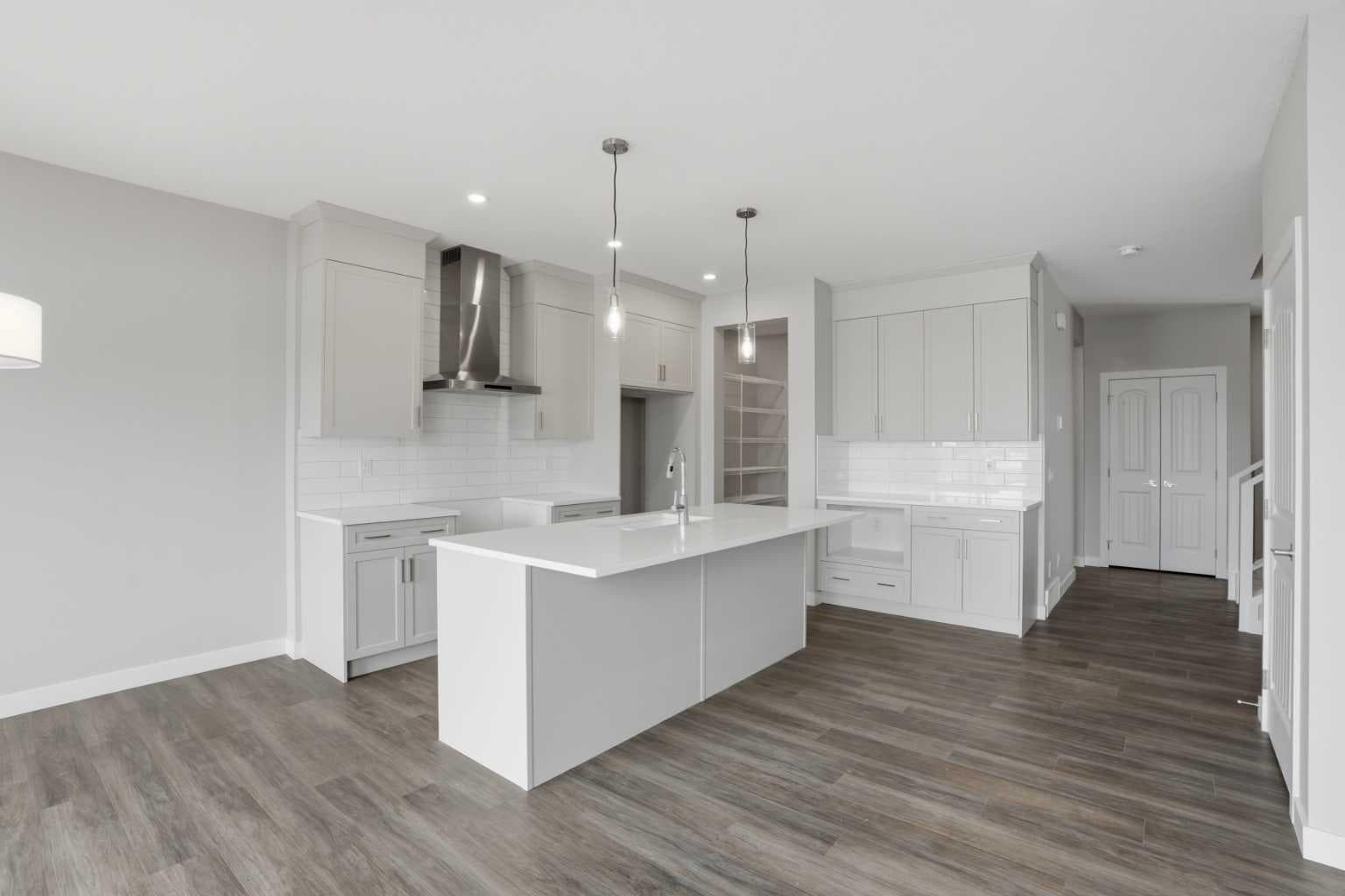 311 Dawson Dock Way — photo 4