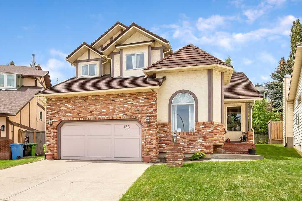 133 Signal Hill Circle SW — photo 1