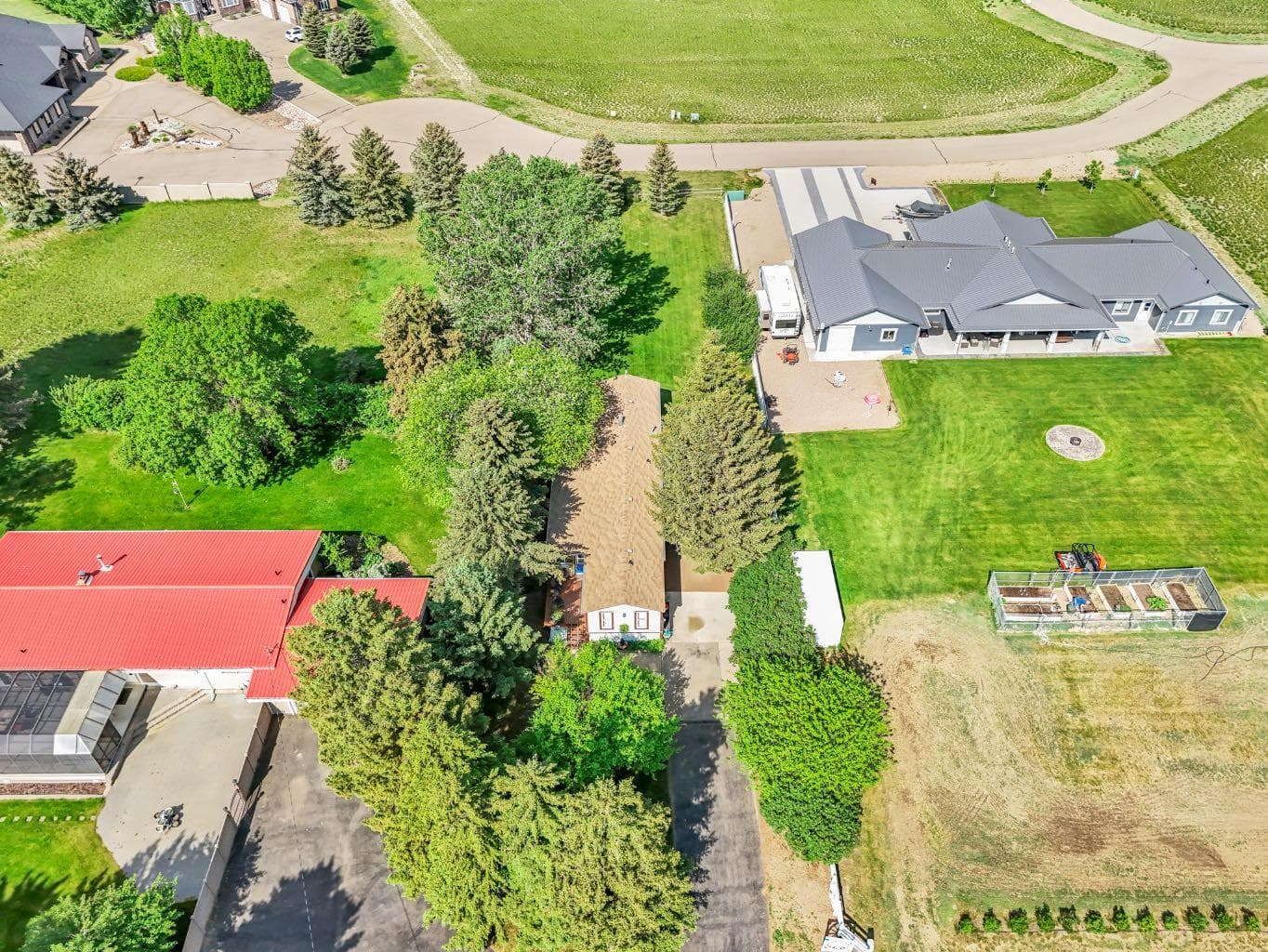 20 Josephine Avenue SW — photo 4