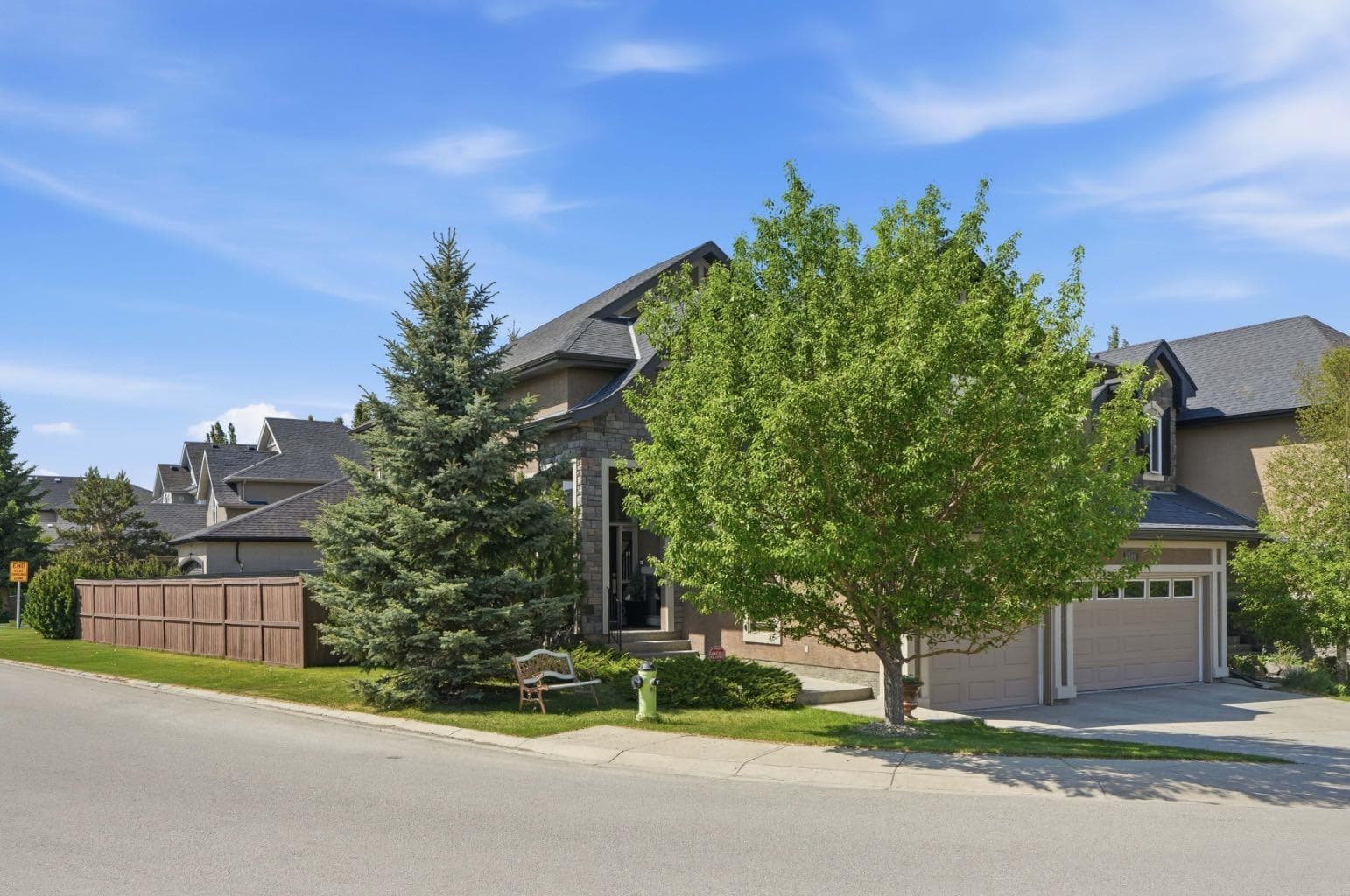105 Cranridge Heights SE — photo 3