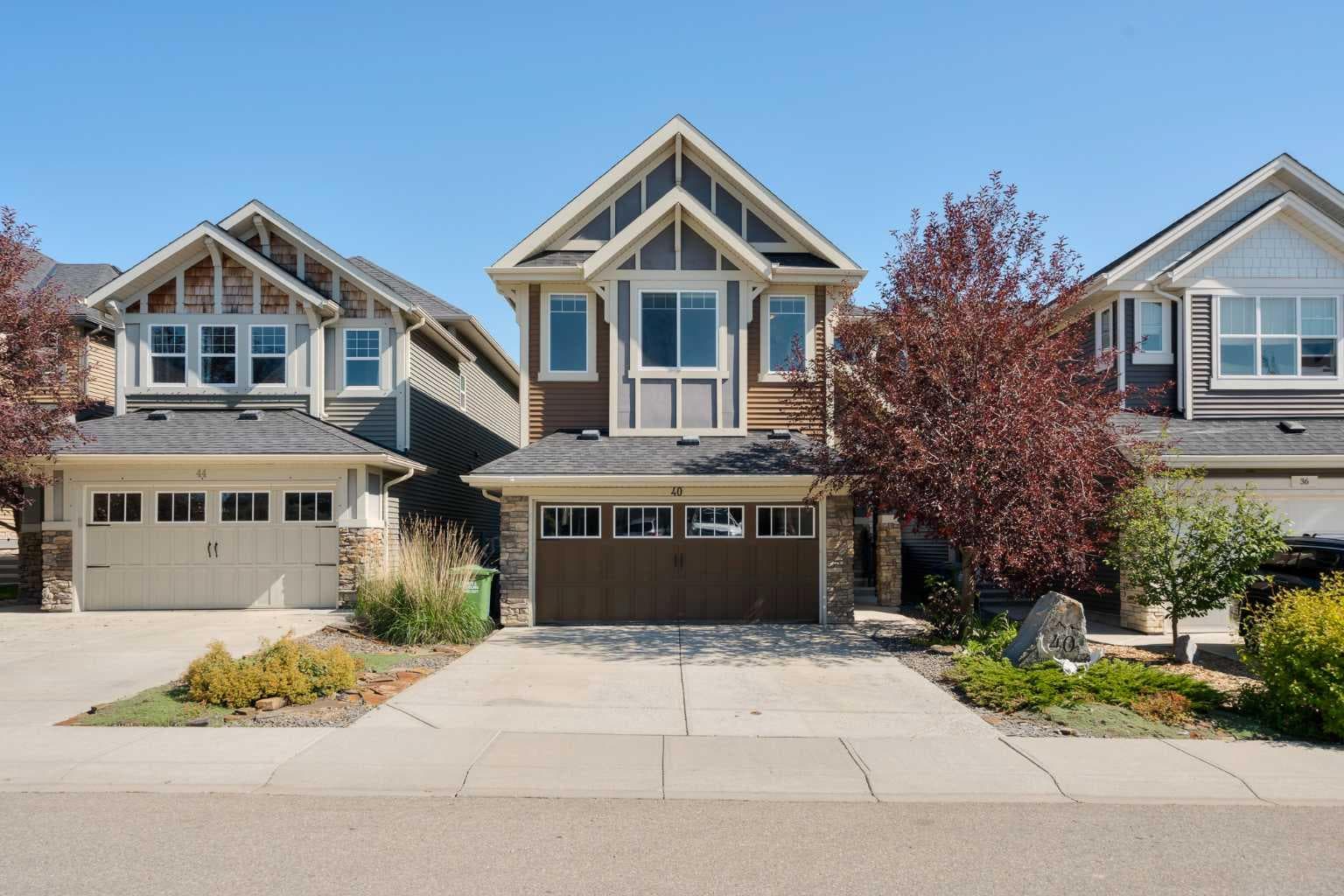 40 Sunrise Terrace — photo 1