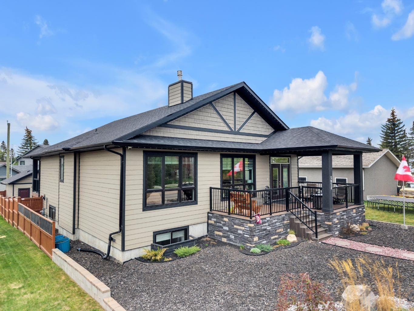 5052 Lakeshore Drive — photo 4