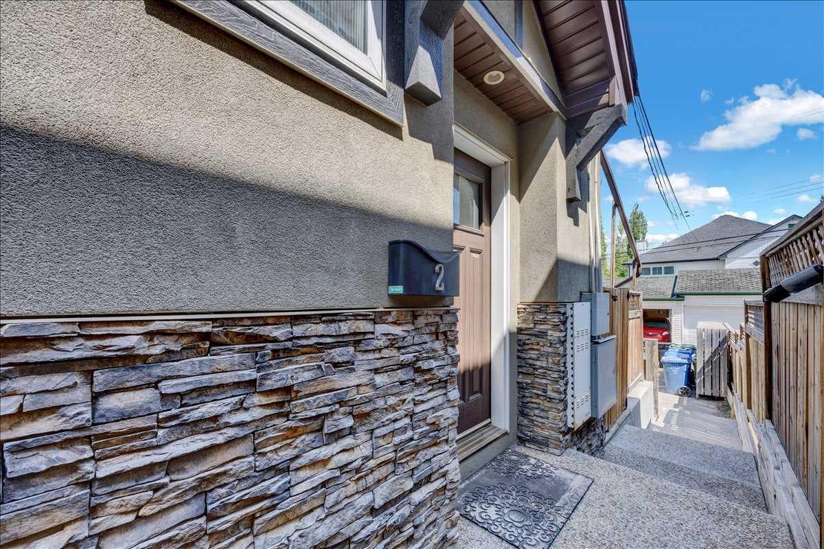 2, 3712 16 Street SW — photo 4