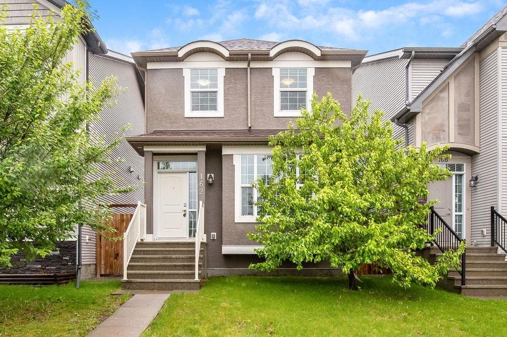 162 Cranford Park SE — photo 1