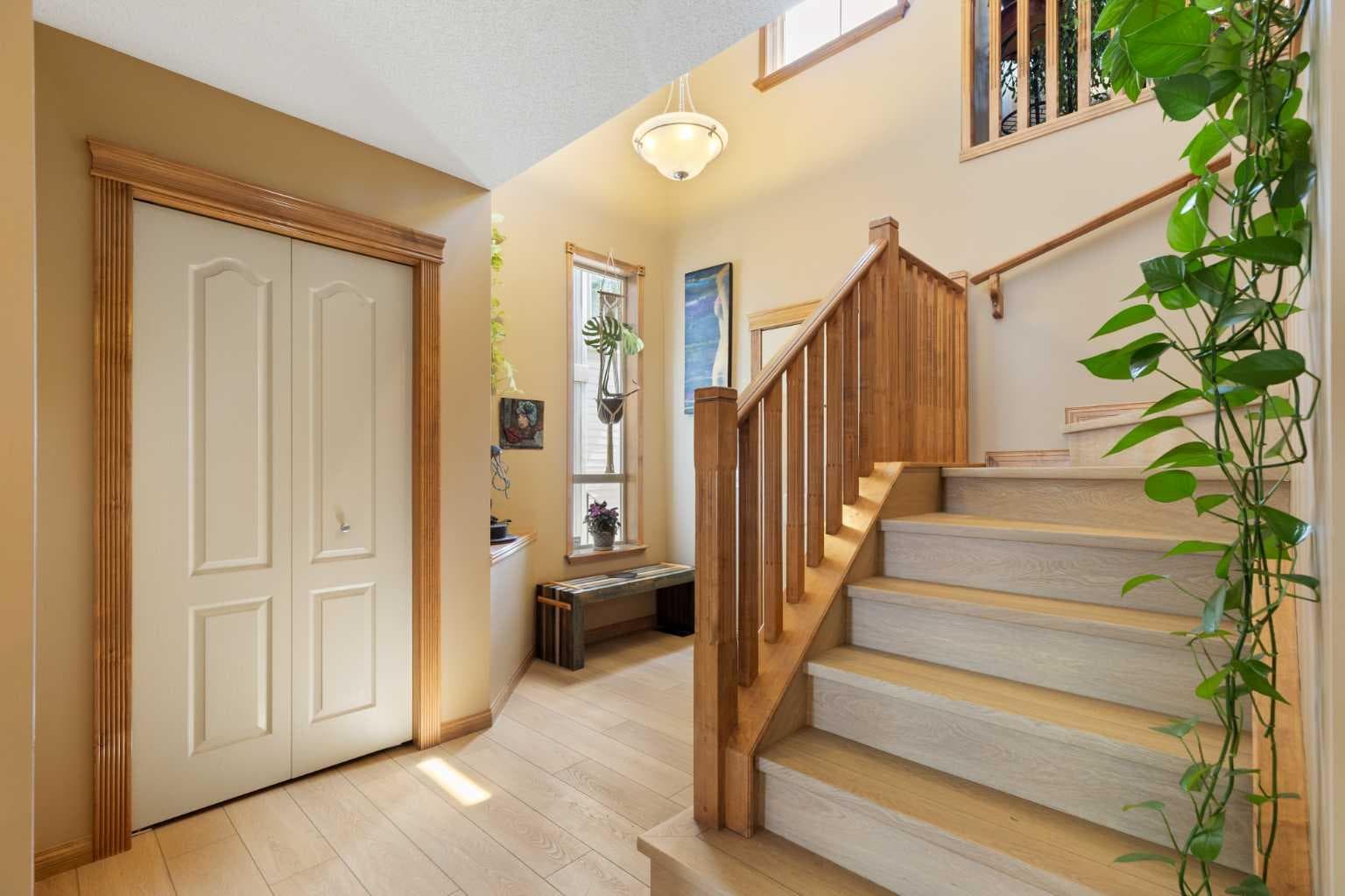 34 Tuscany Meadows Drive NW — photo 3