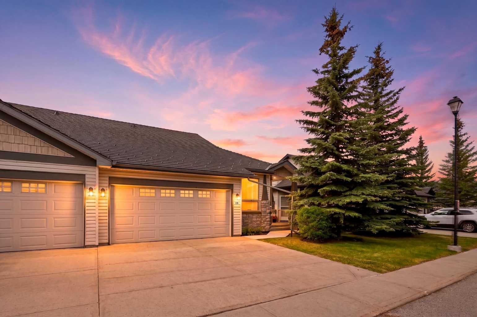 131 Springbank Terrace SW — photo 1