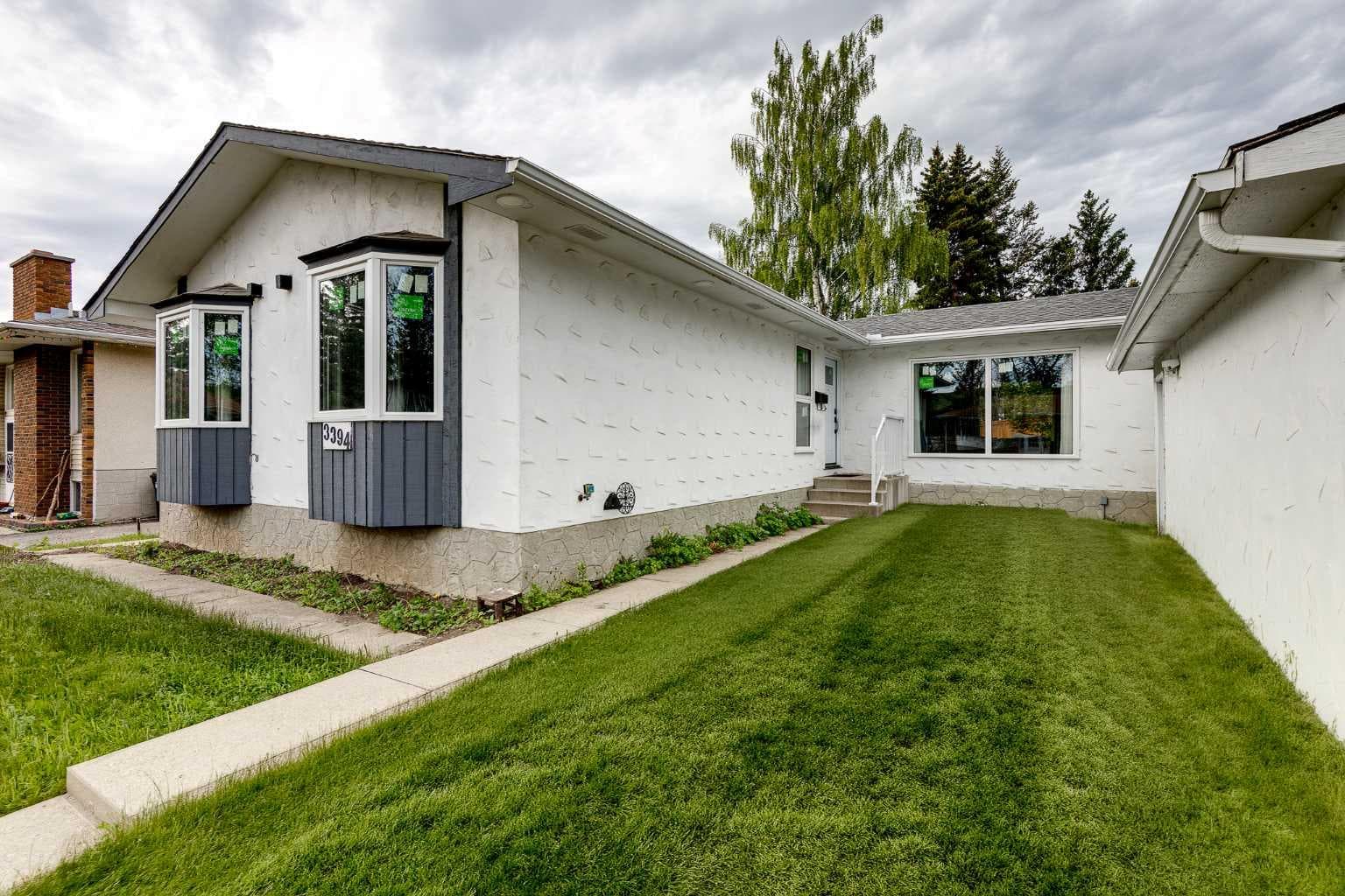 3394 Breton Close NW — photo 2