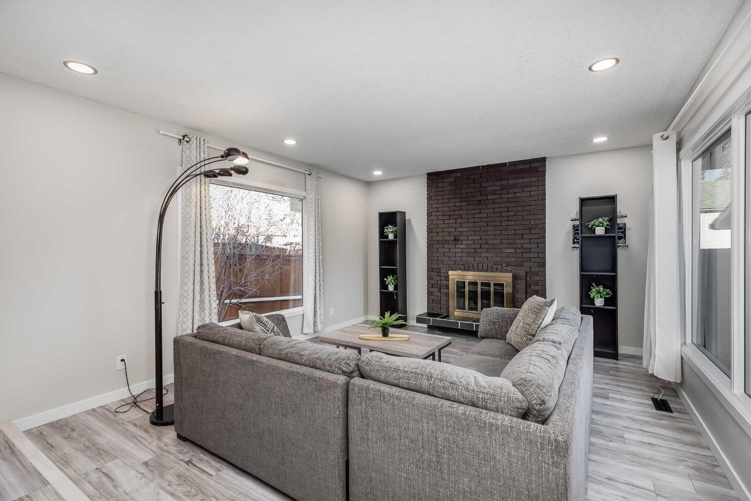 3394 Breton Close NW — photo 3