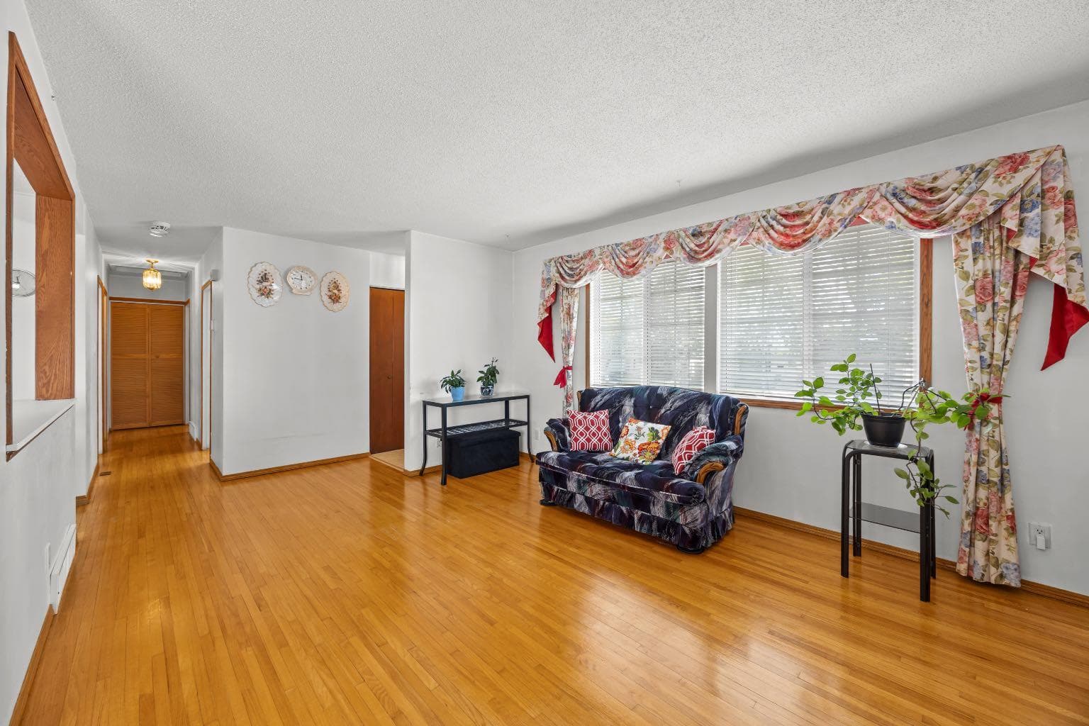 1307 Radisson Drive SE — photo 4