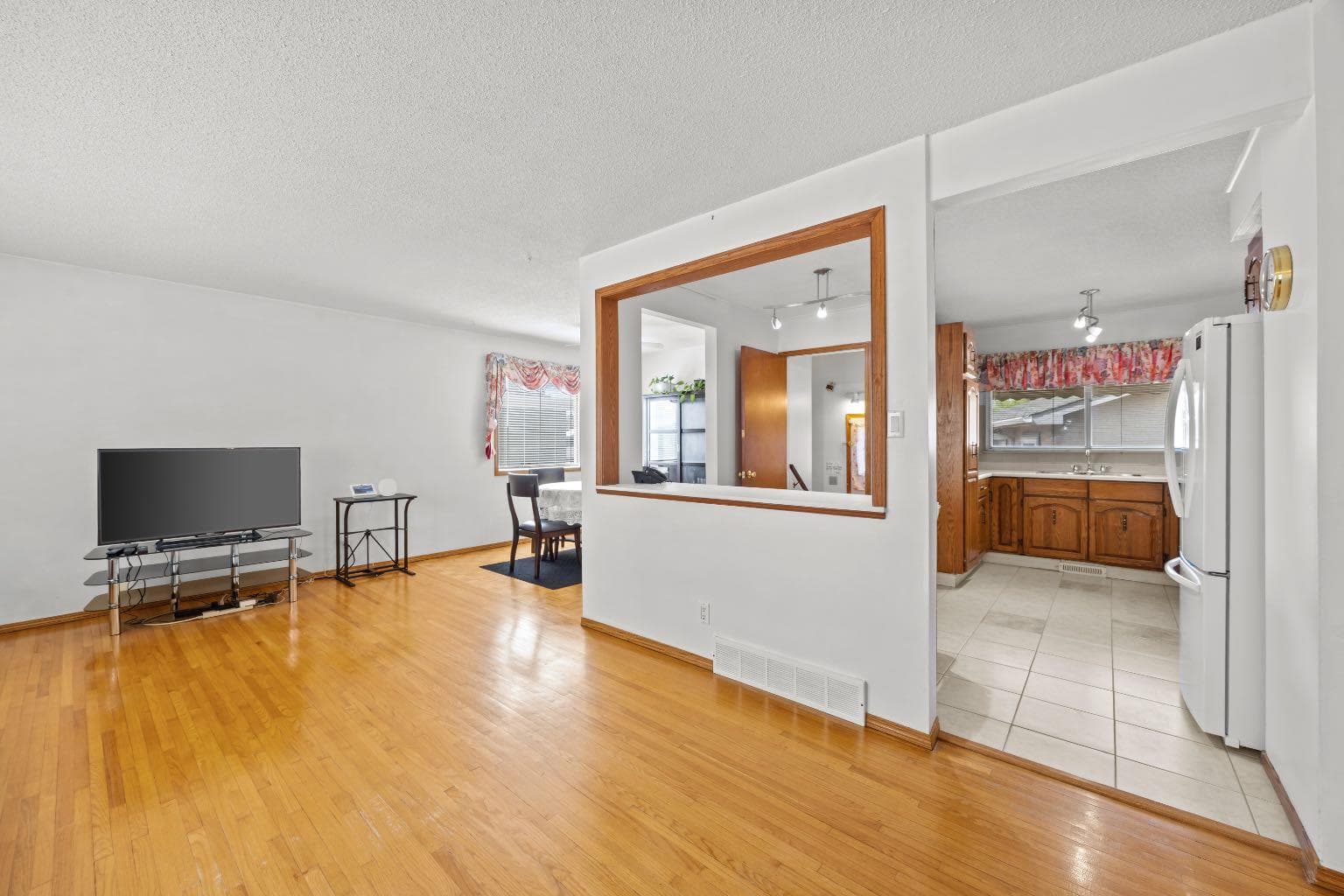 1307 Radisson Drive SE — photo 5