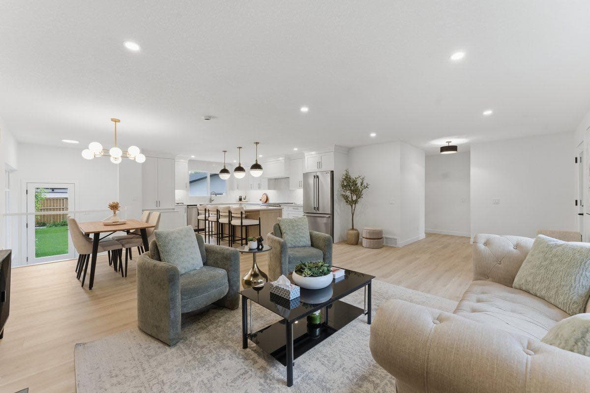 4904 Valiant Drive NW — photo 4