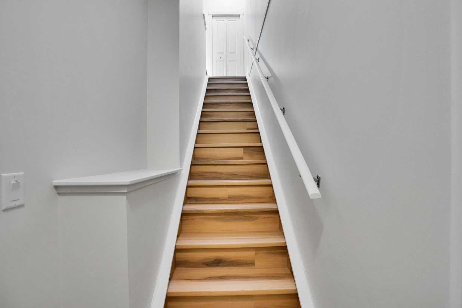 986 Sherwood Boulevard NW — photo 5