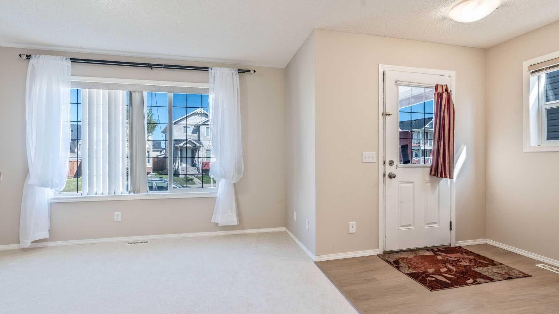 23 Taralake Road NE — photo 2