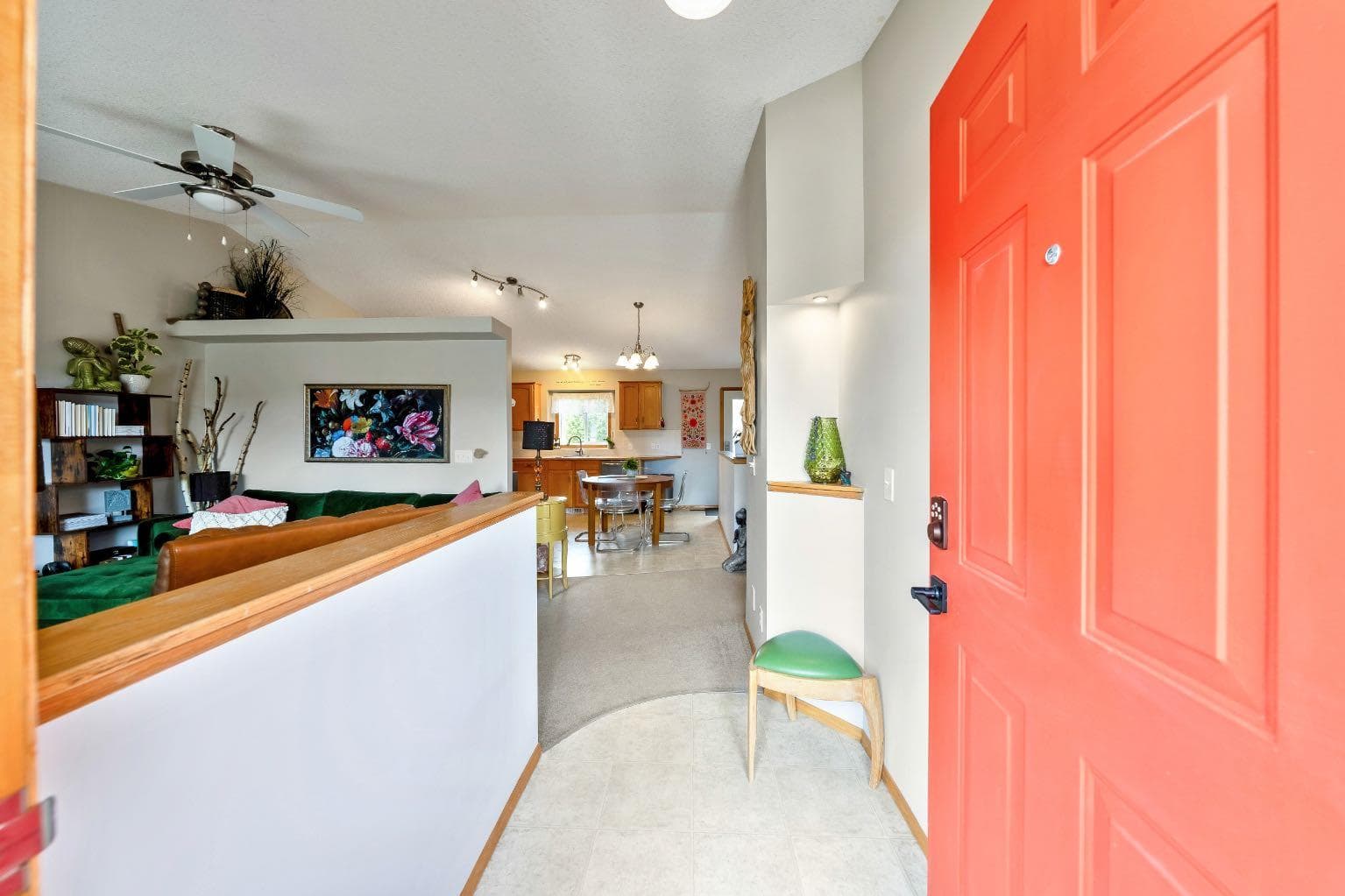 1721 Strathcona Place — photo 2