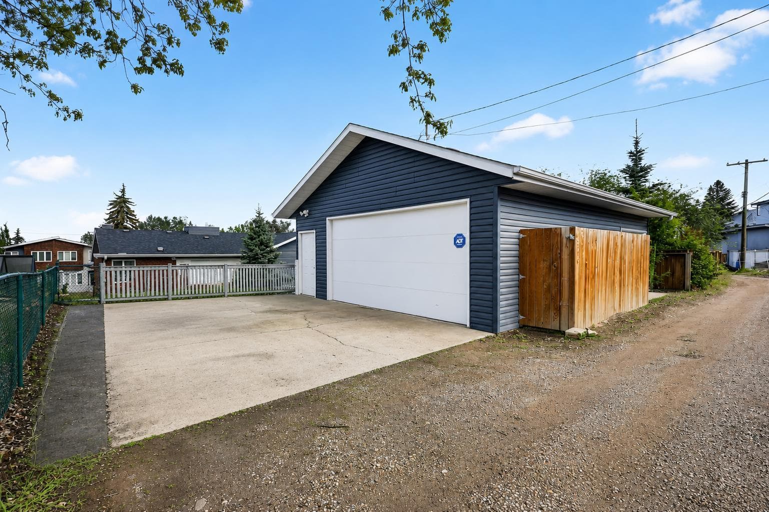2316 Richmond Road SW — photo 3