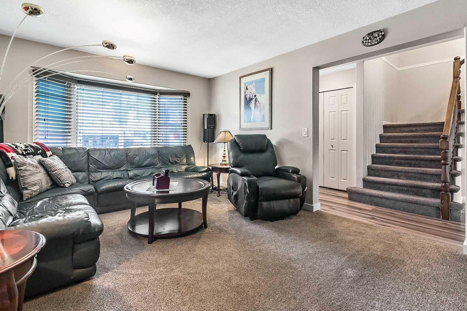 36 Millside Way SW — photo 5