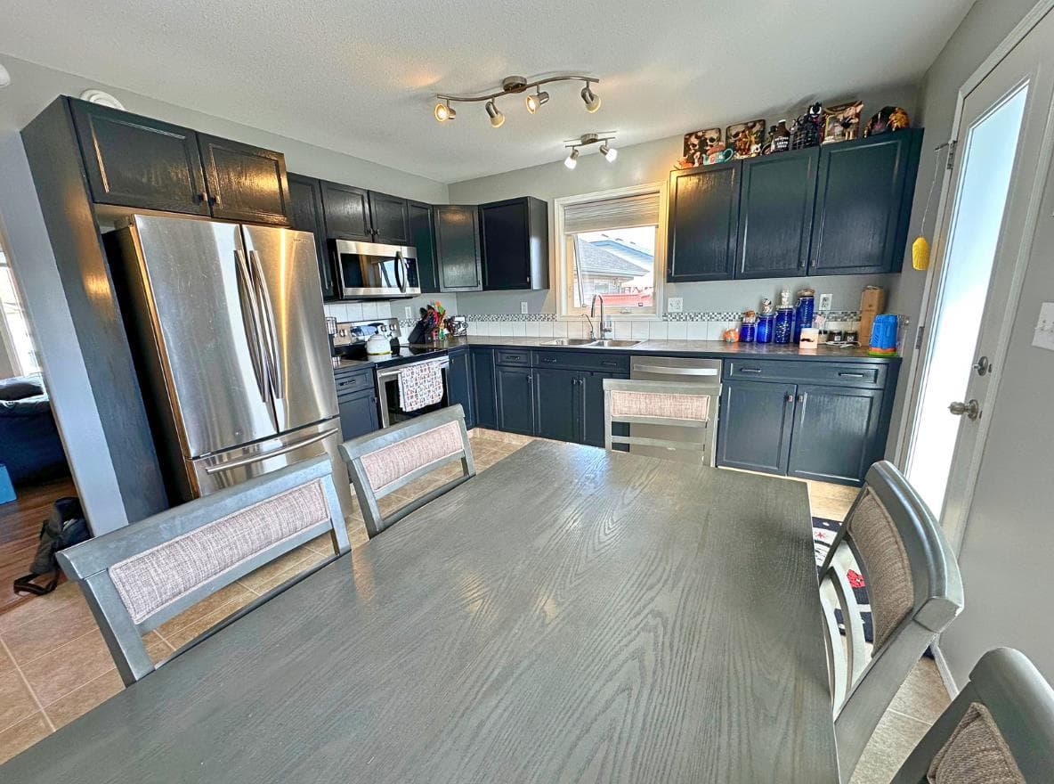 24 Elreg Street — photo 4