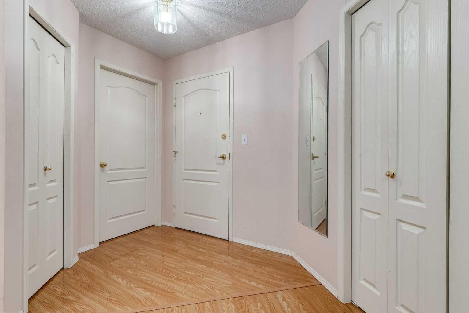 118, 20 SIERRA MORENA Mews SW — photo 3