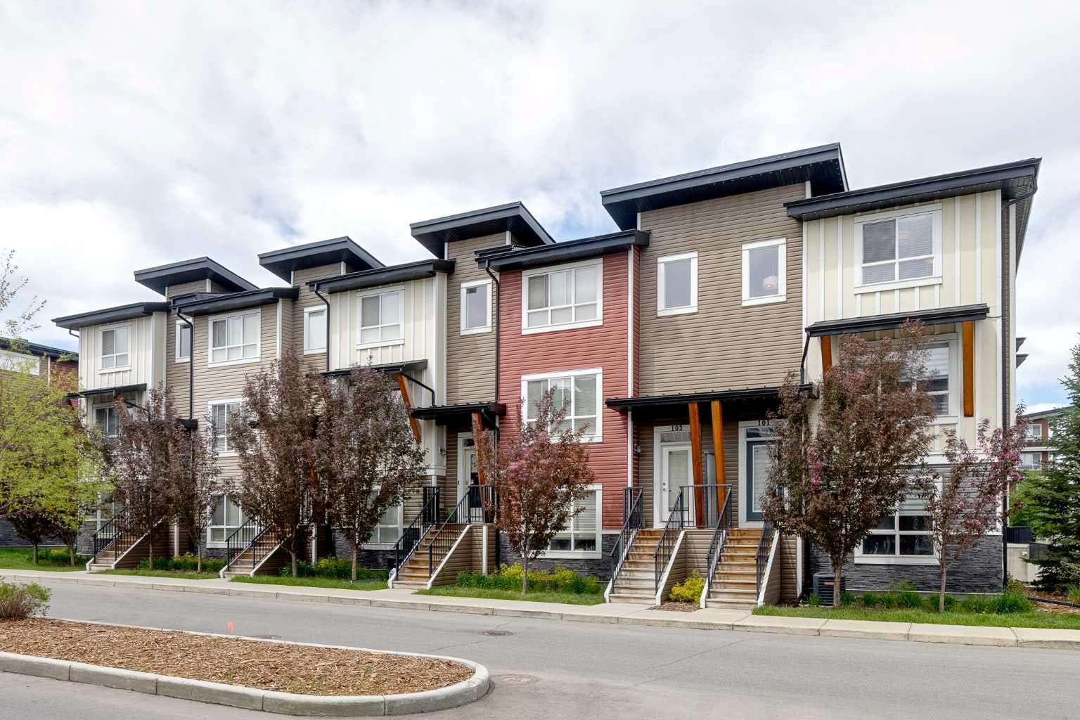 101 Walgrove Cove SE — photo 1