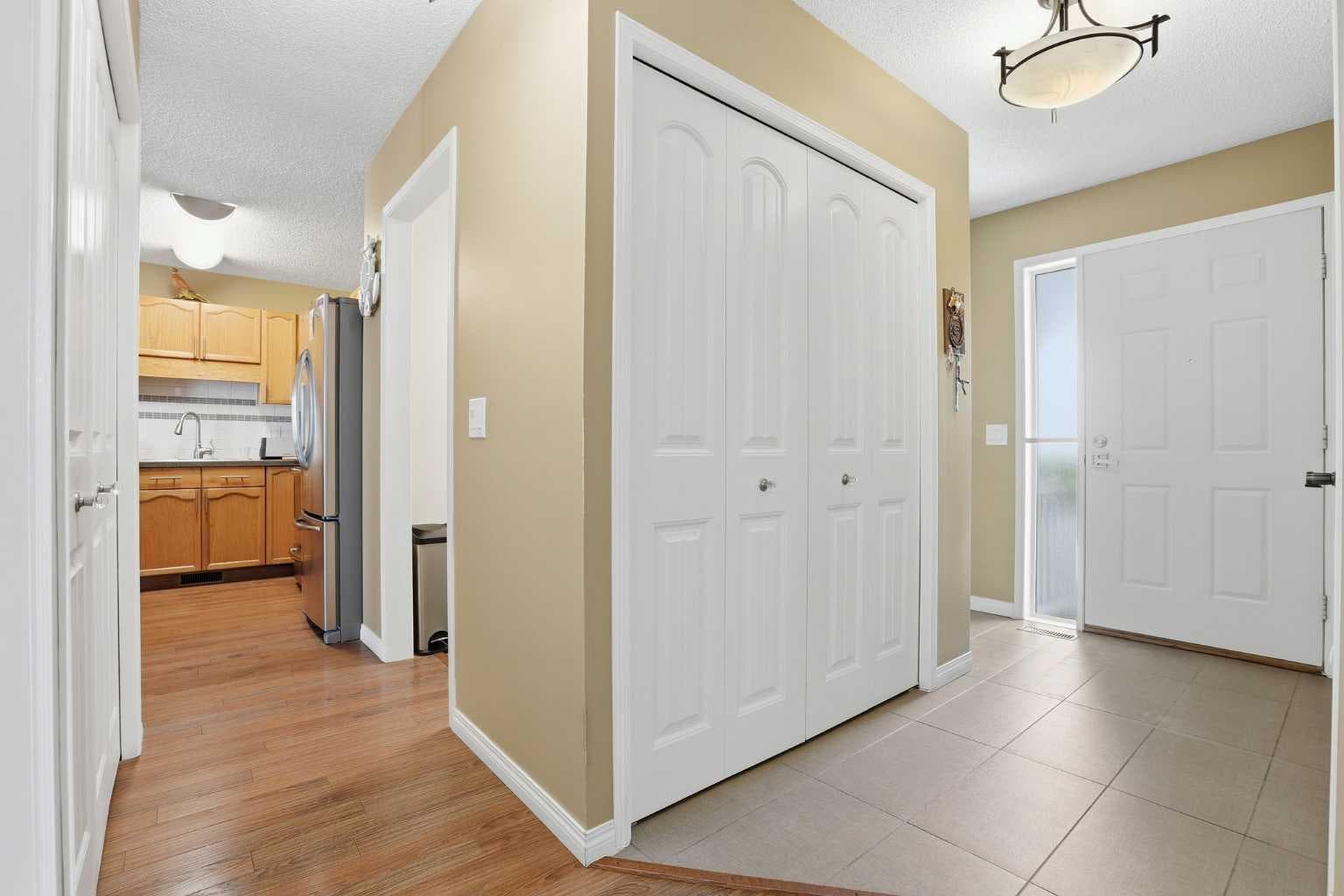11 Macewan Park Heights NW — photo 3