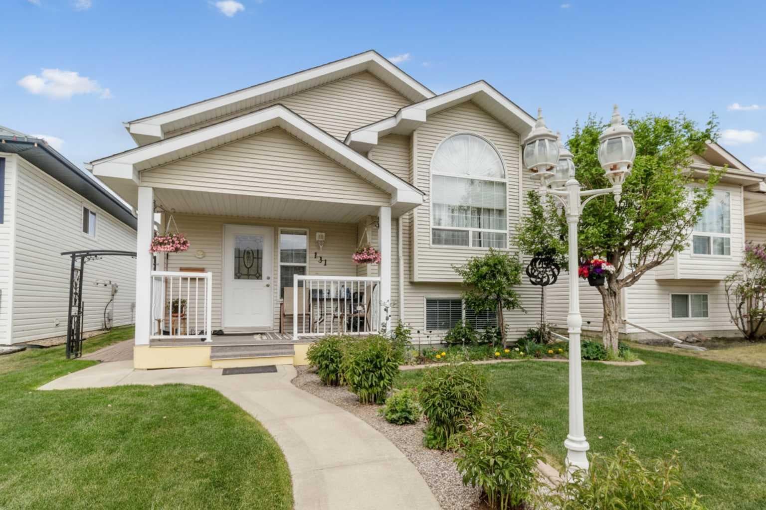 131 Deschner Close — photo 2