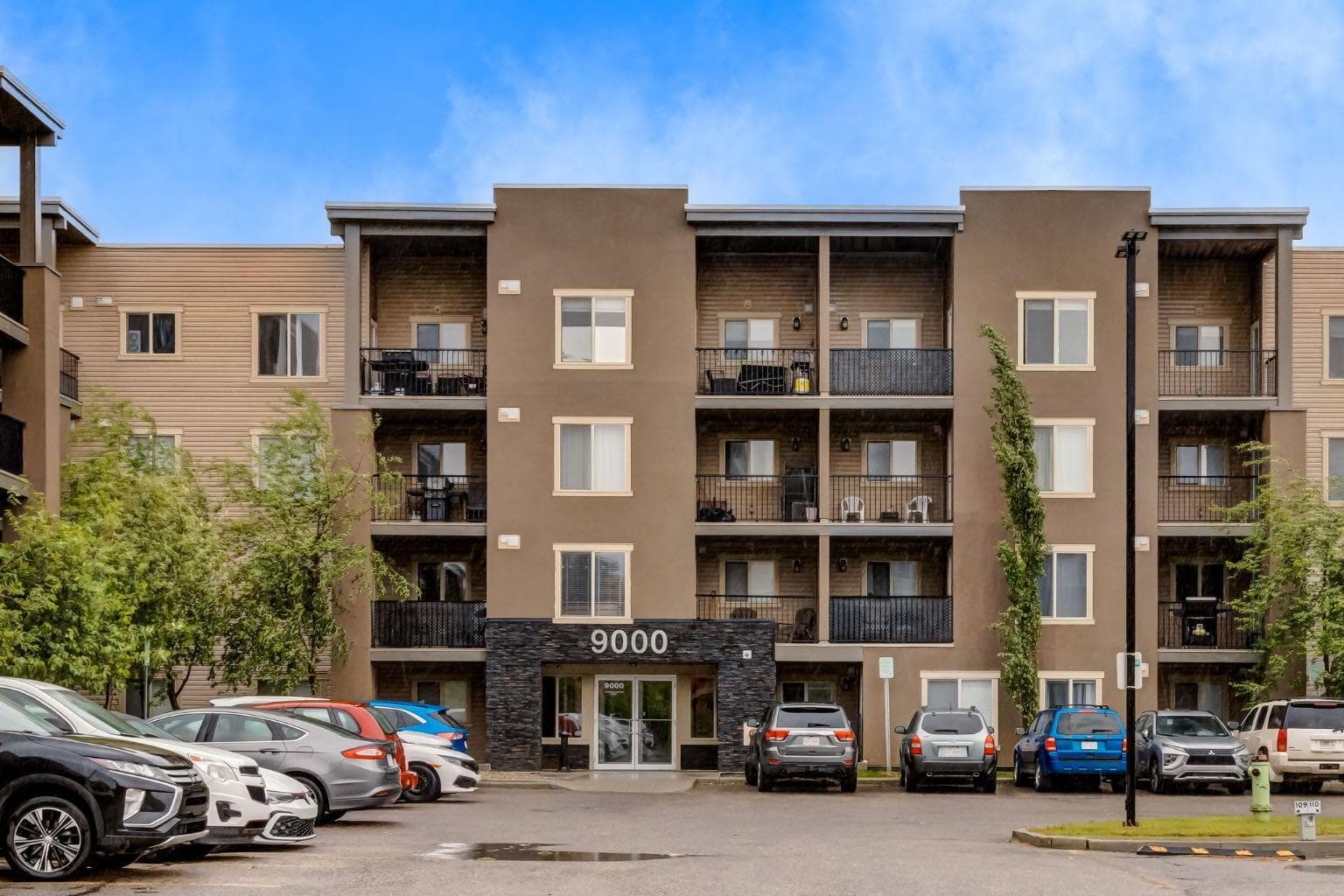 9116, 403 Mackenzie Way SW — photo 1