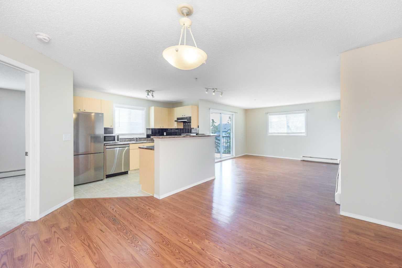 2301, 4975 130 Avenue SE — photo 3