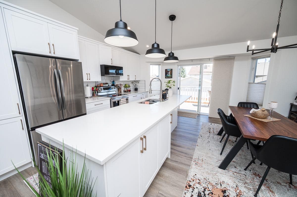 355 Duston Street — photo 3