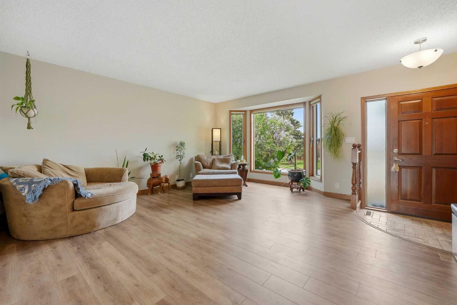 10 Carolina Drive — photo 4