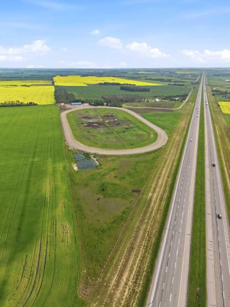 36142A Highway 2 Service Road S — photo 4