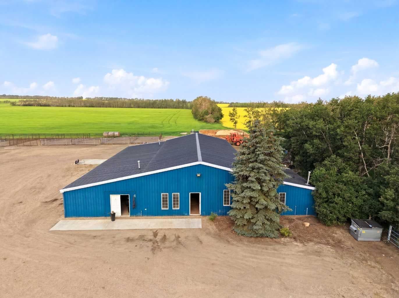 36142A Highway 2 Service Road S — photo 5