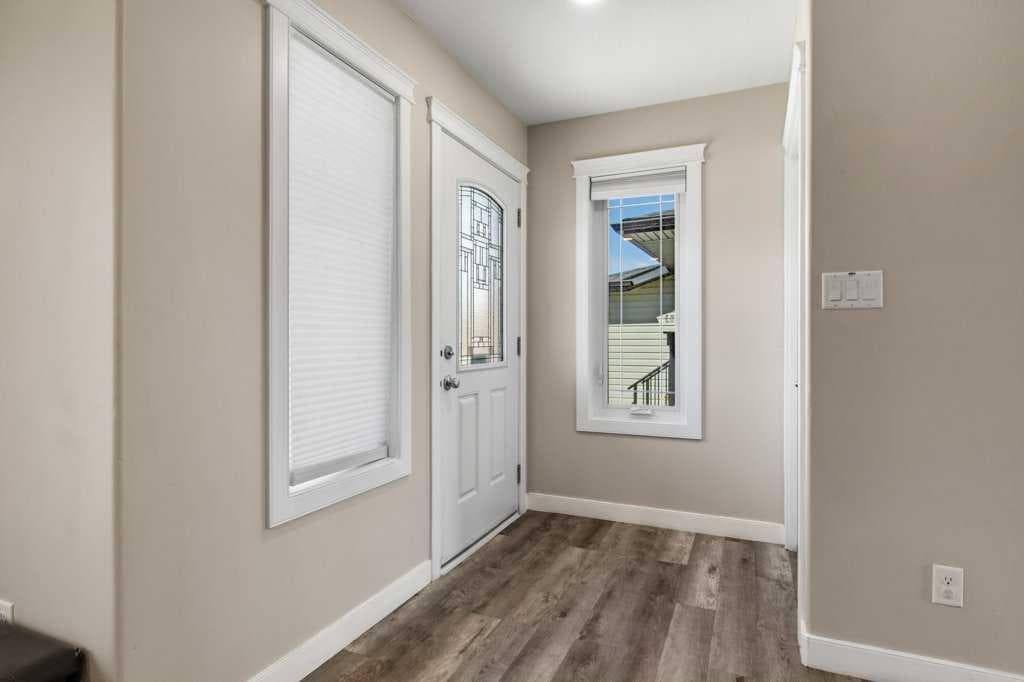 87 Almond Crescent — photo 3