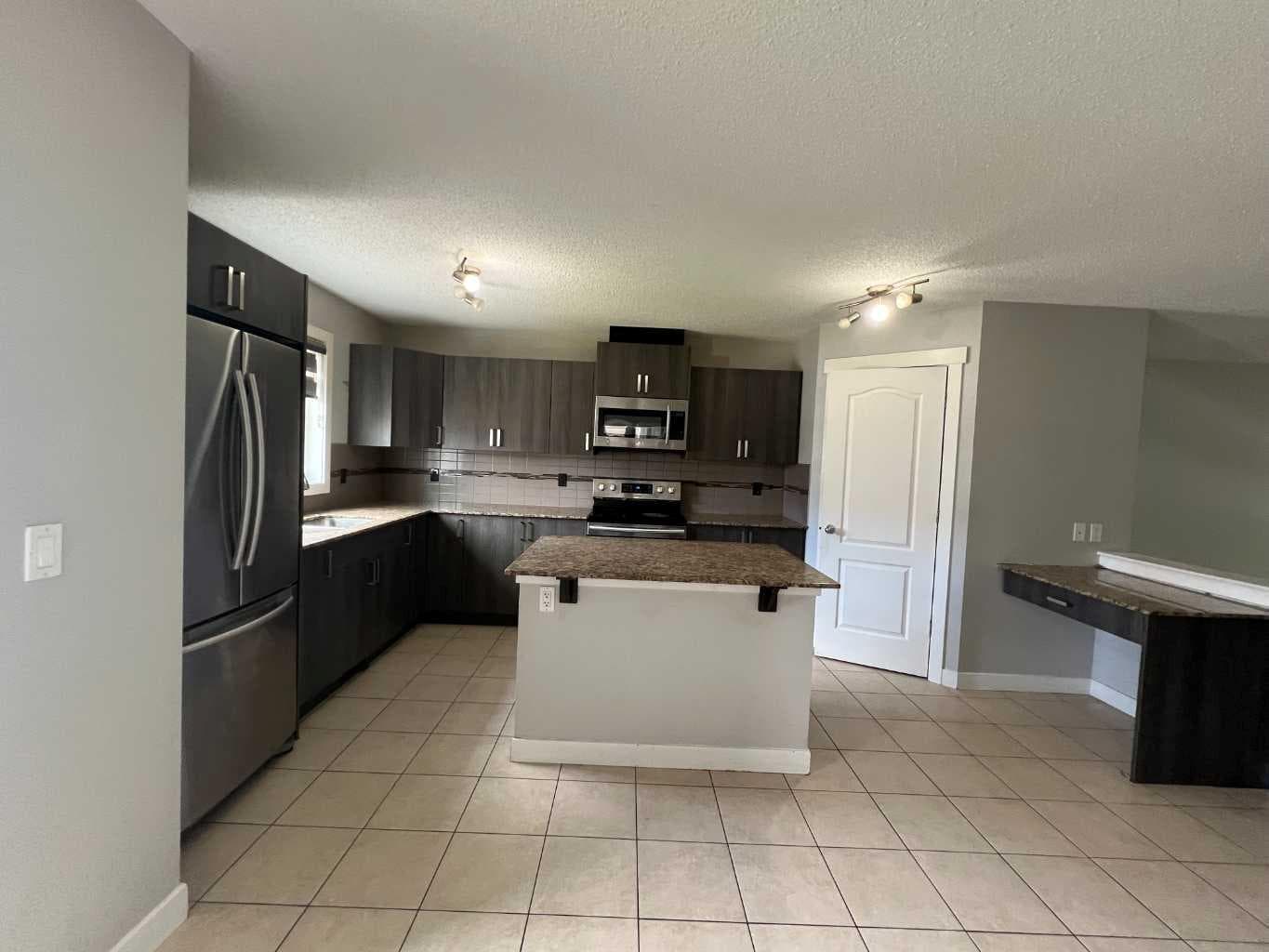 222 Skyview Ranch Boulevard NE — photo 5