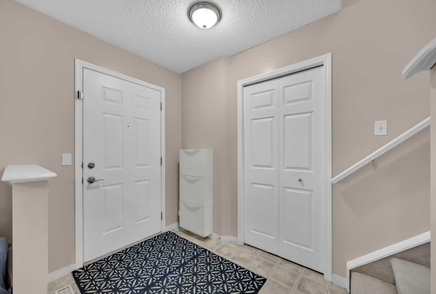 26 Saddlemead Close NE — photo 2