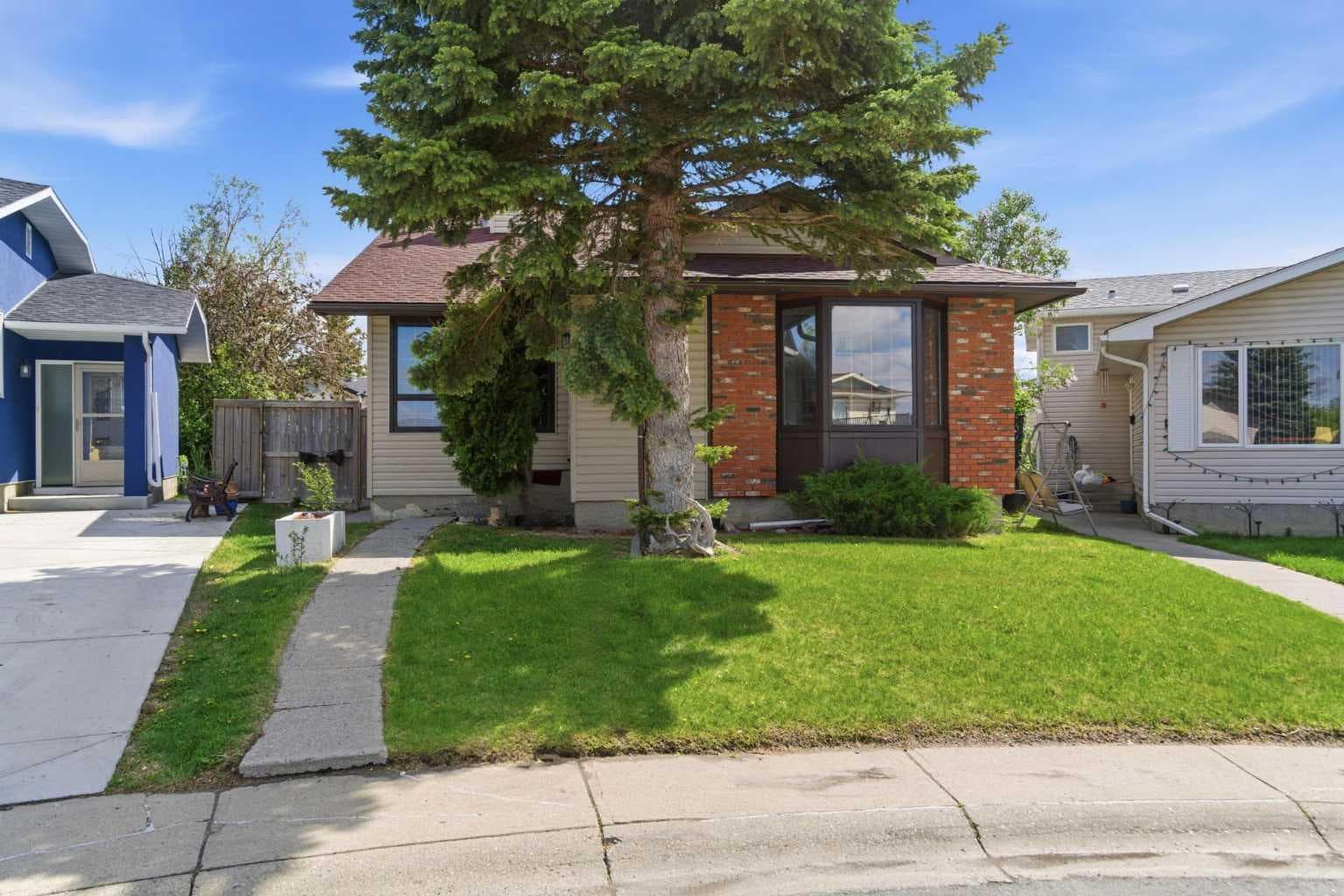 19 Templevale Way NE — photo 1