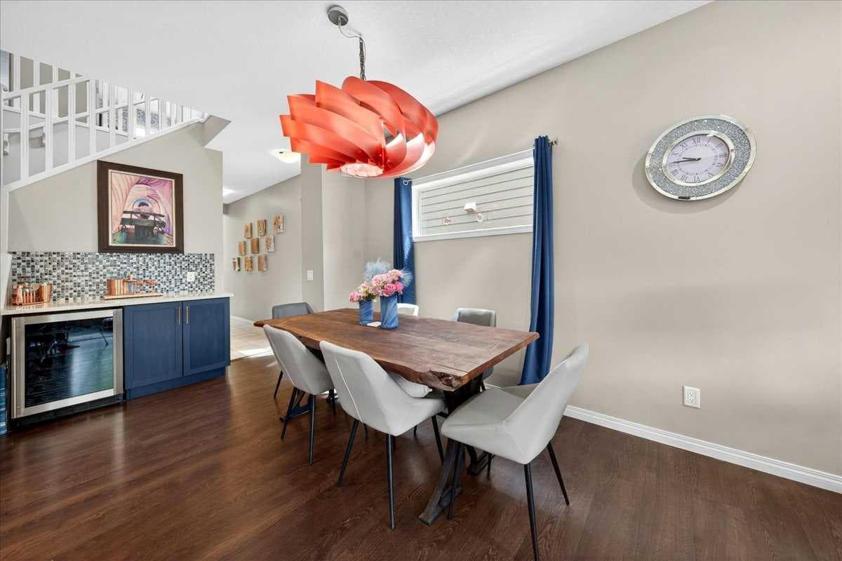 36 Mahogany Row SE — photo 4