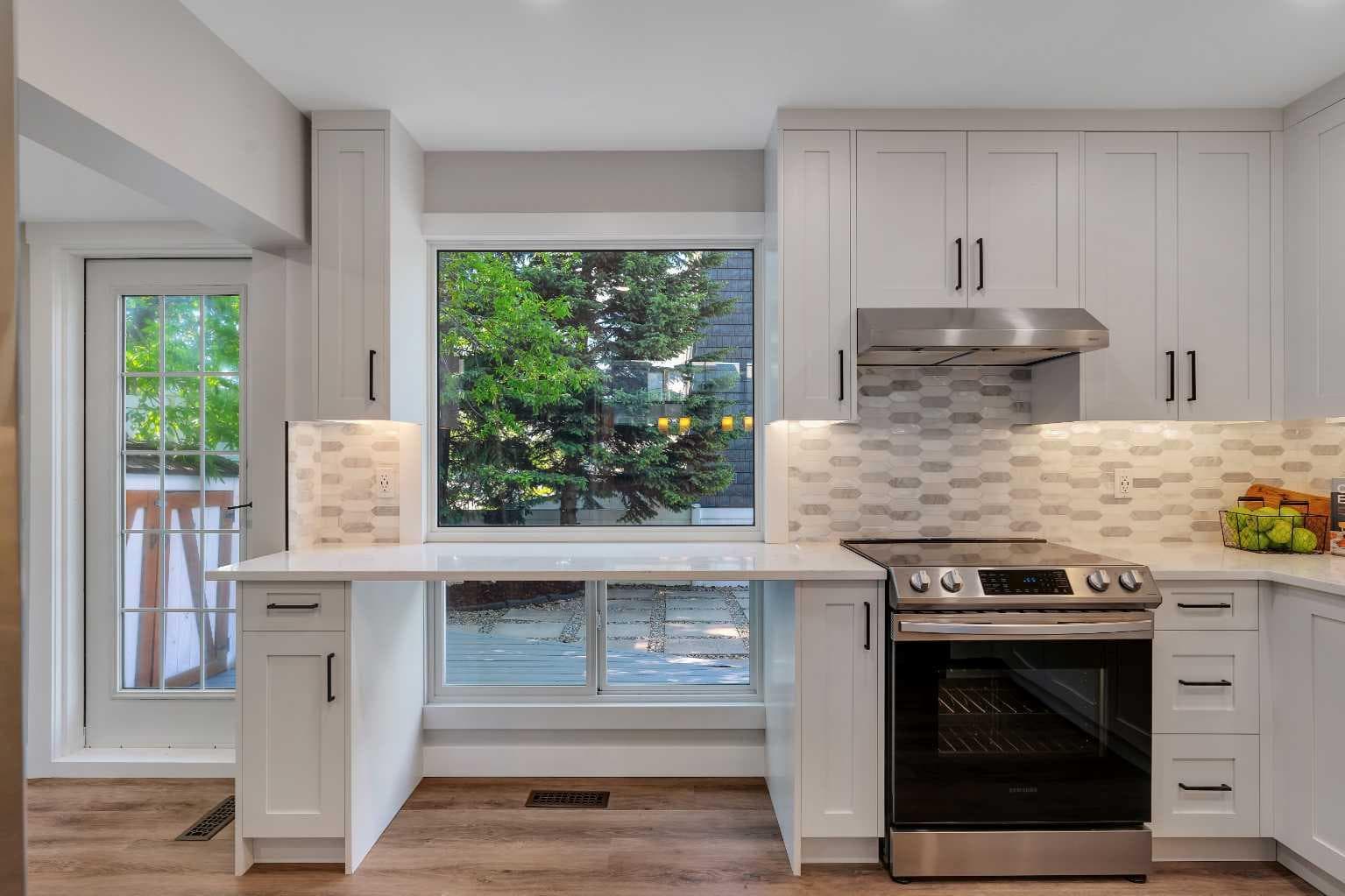 370 Brae Glen Crescent SW — photo 5