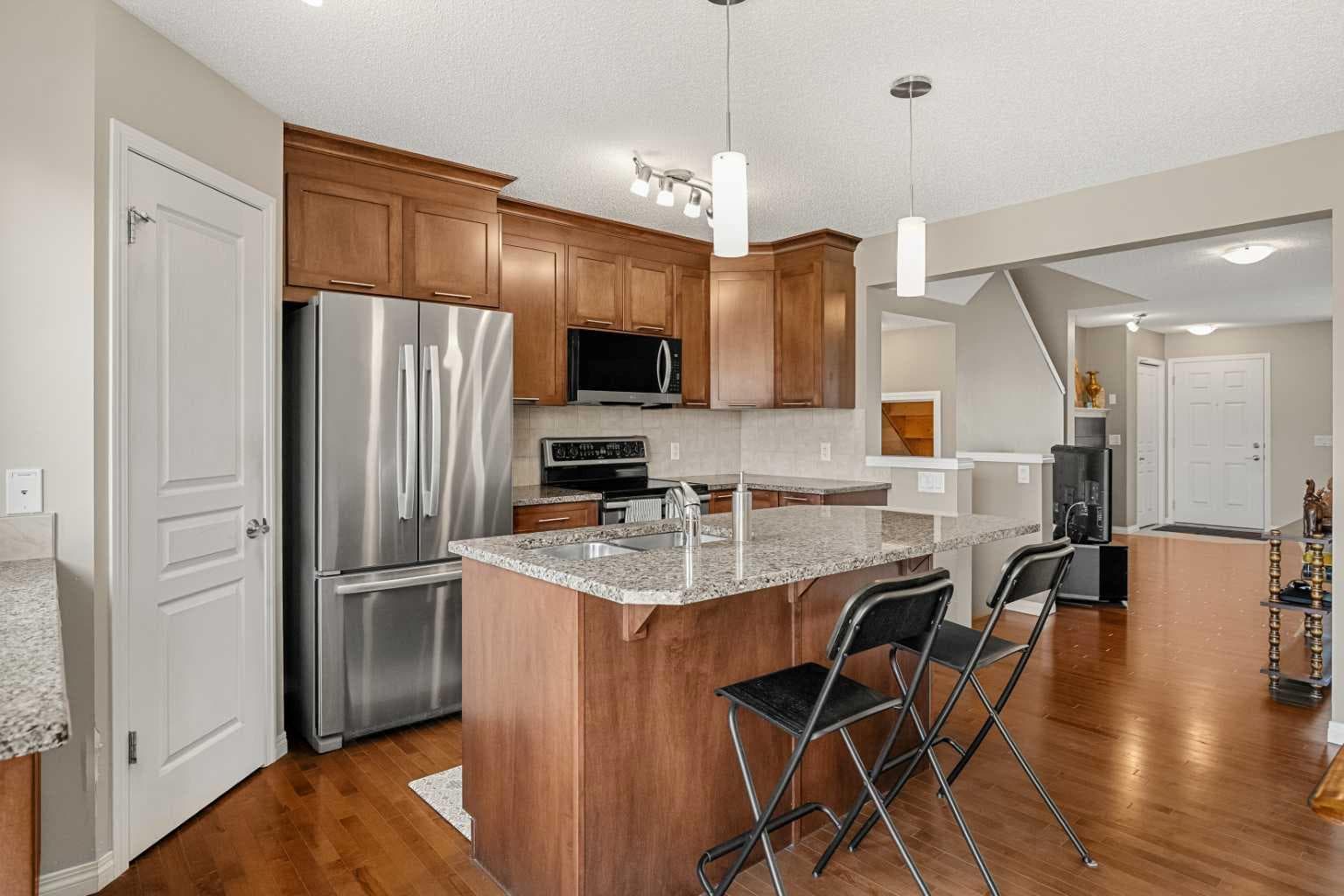 249 Elgin Meadows Park SE — photo 5