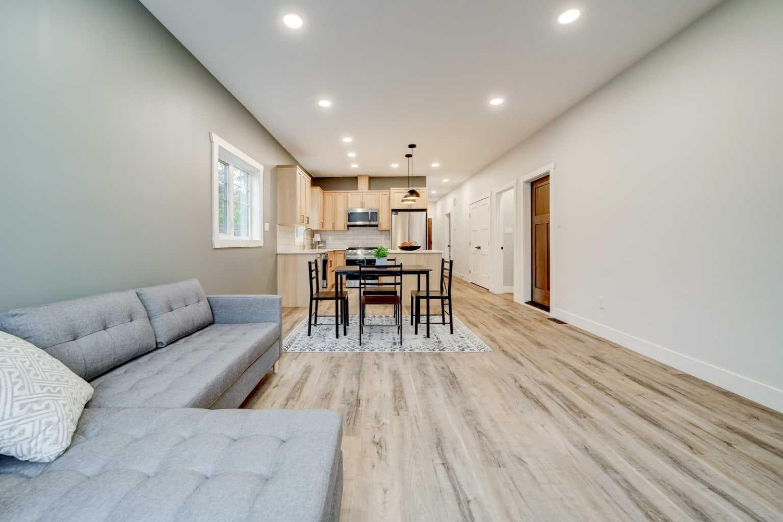 1179 James Avenue — photo 5