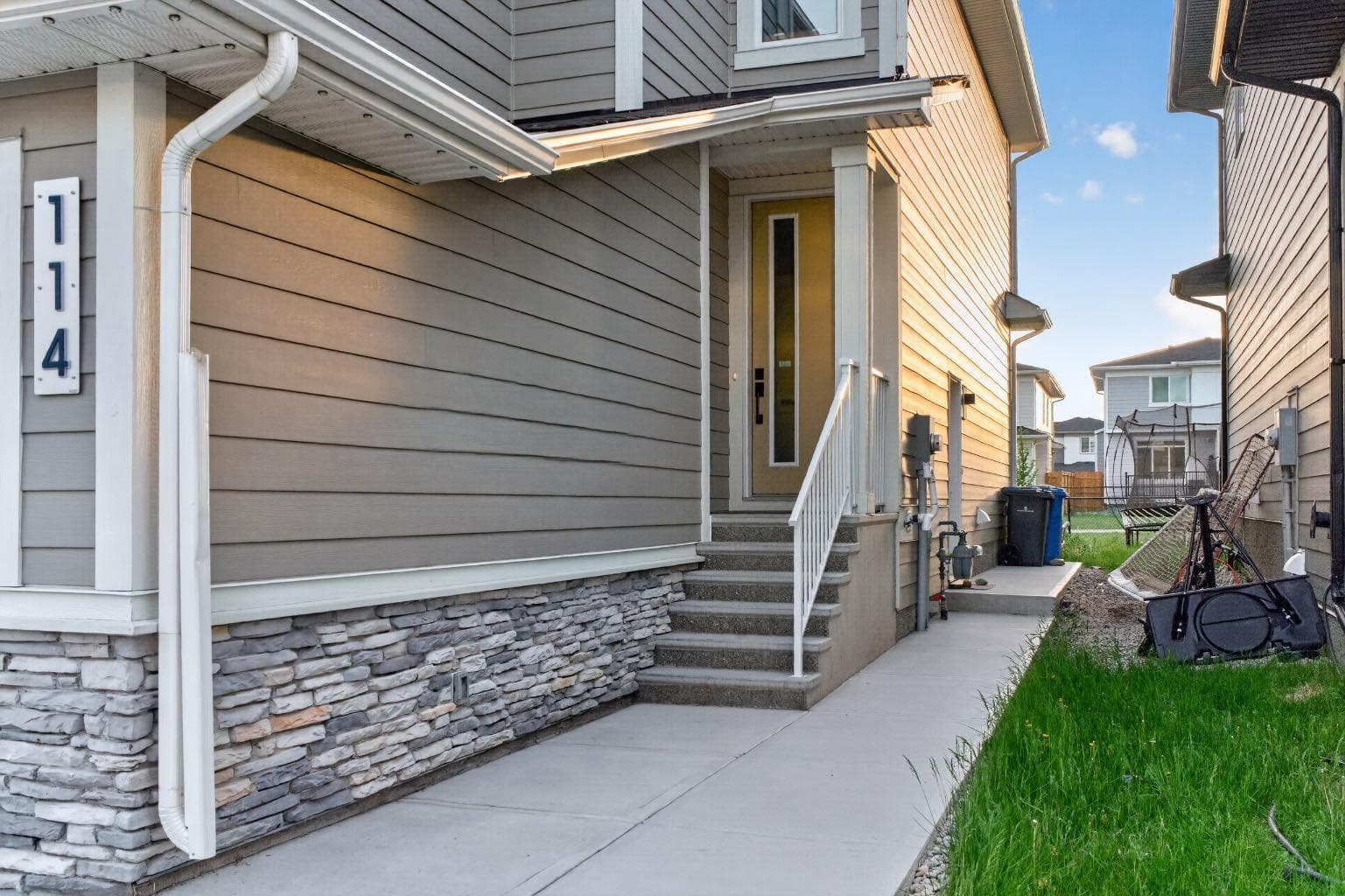 114 southshore Court — photo 4