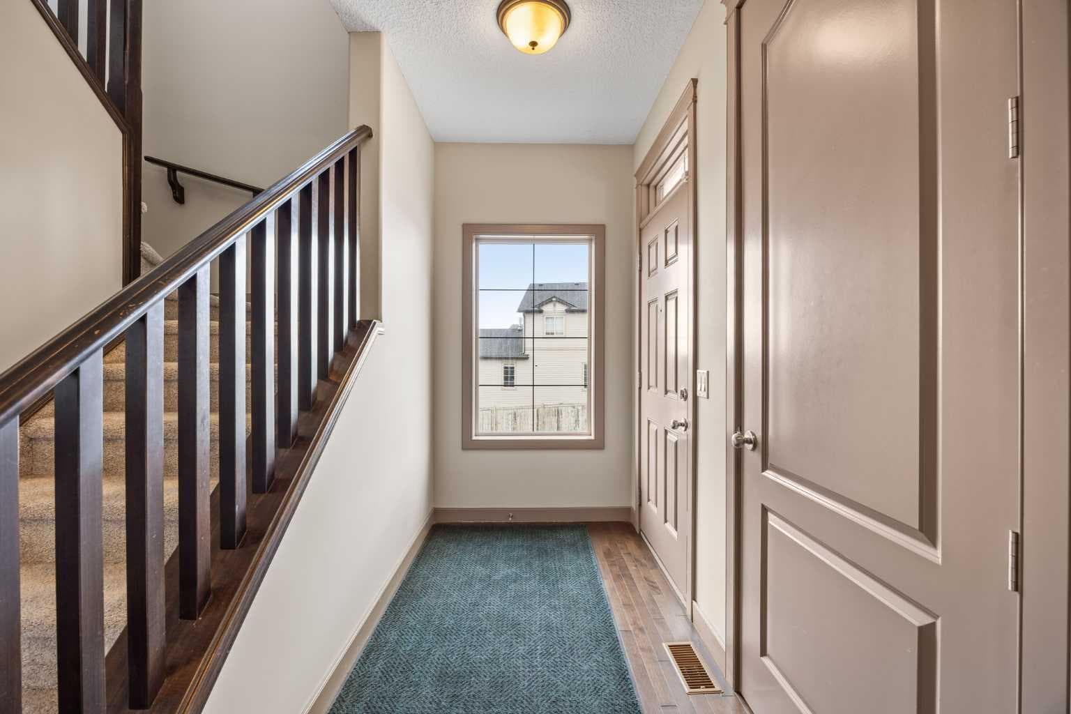282 Pantego Terrace NW — photo 4