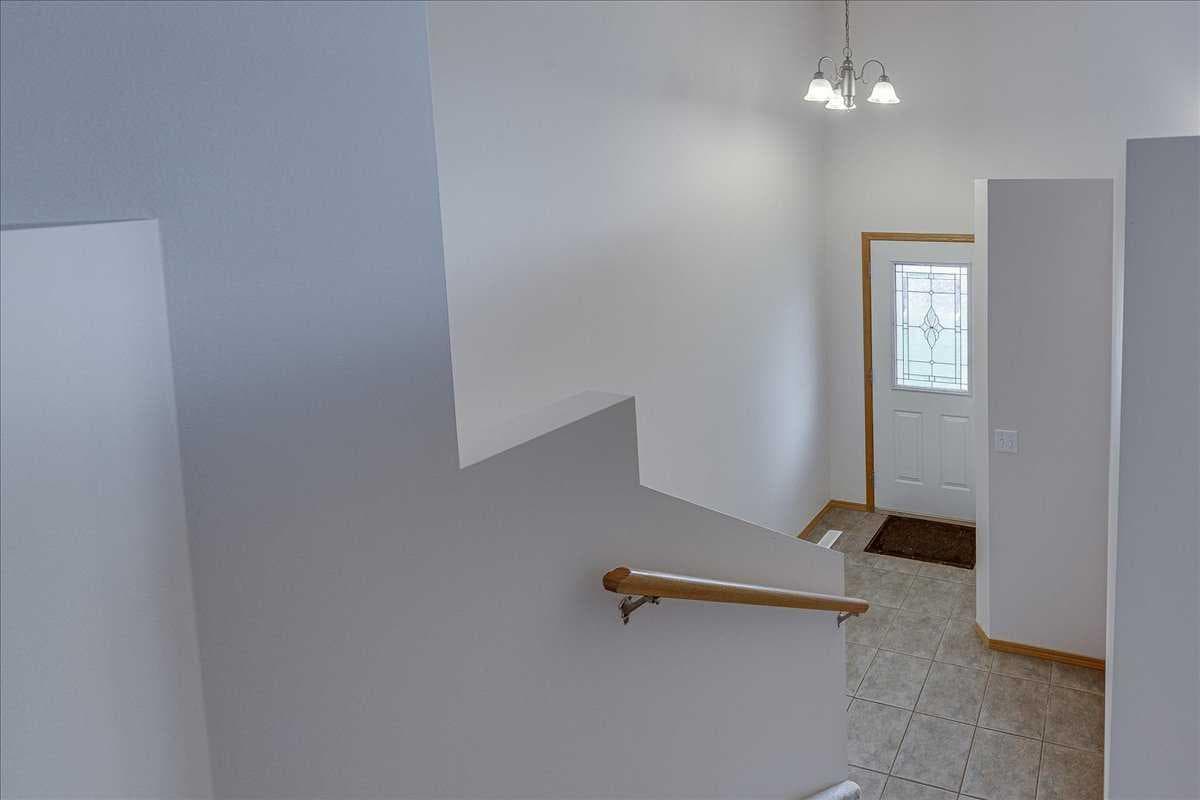 6223 Orr Drive — photo 5