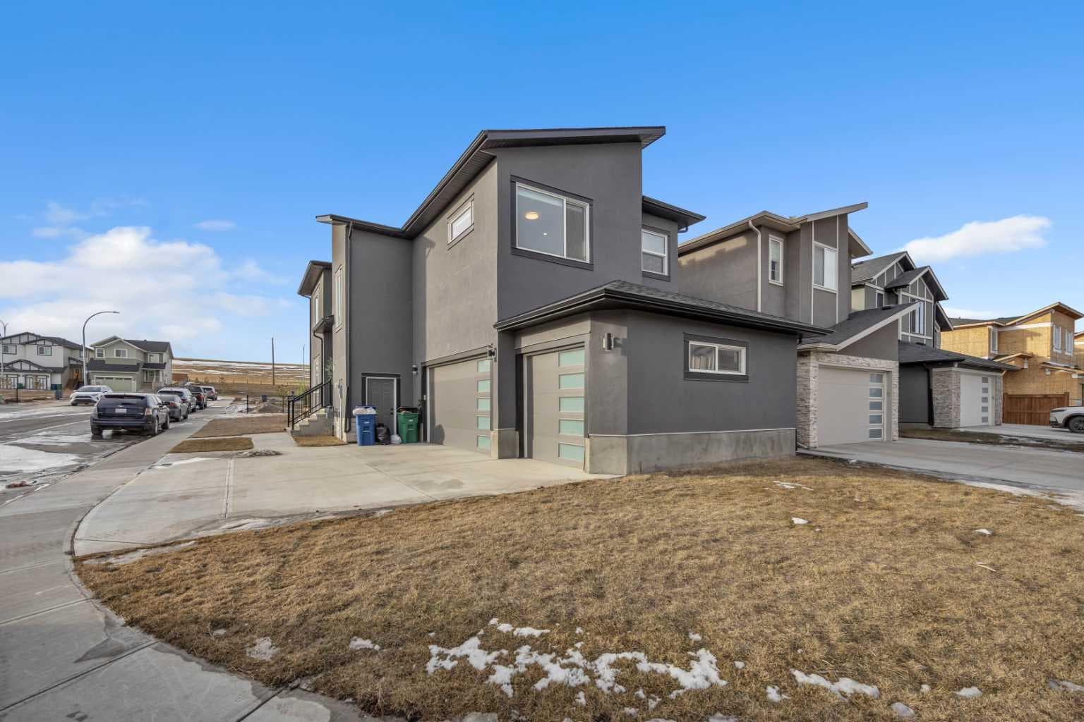 97 Baysprings Gardens SW — photo 4