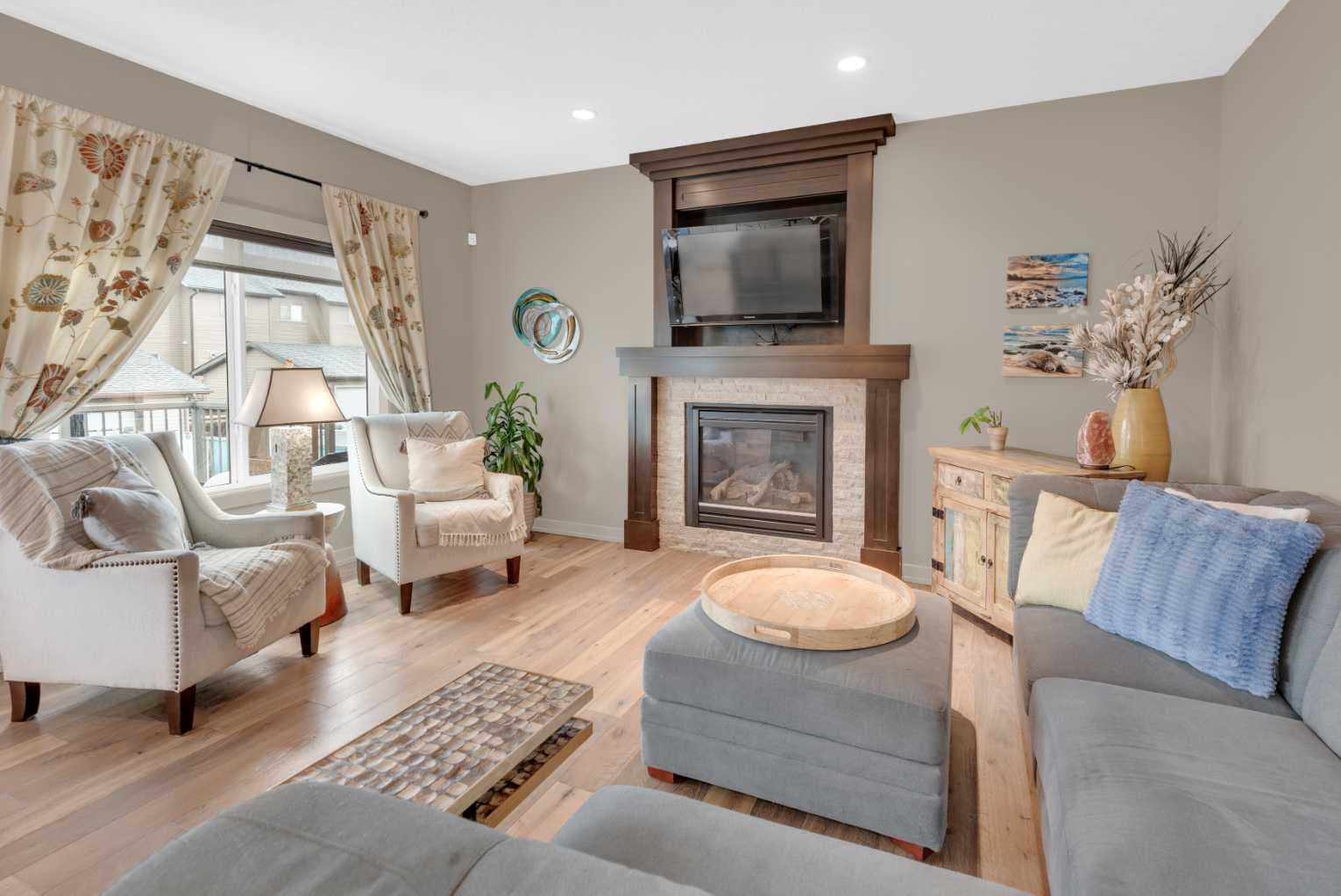 113 Wildrose Drive — photo 2