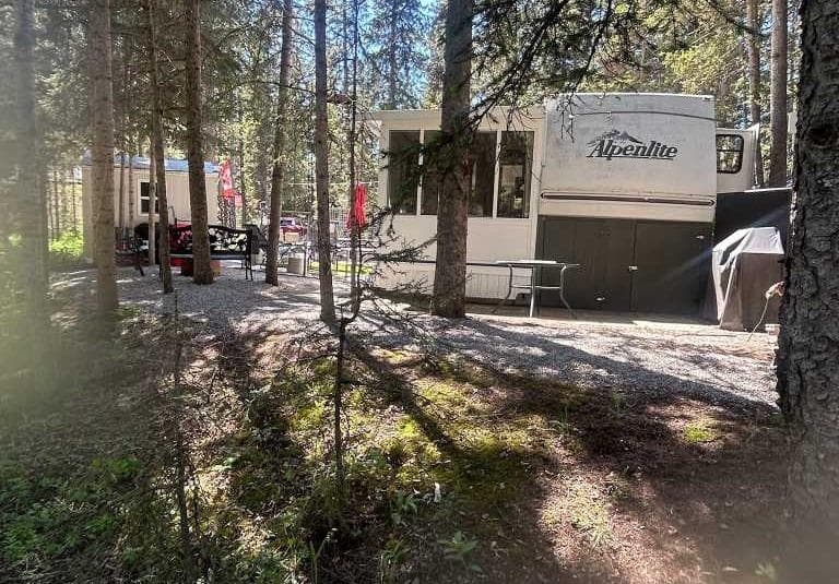 5 Timber Close, 5230 Highway 27 — photo 2