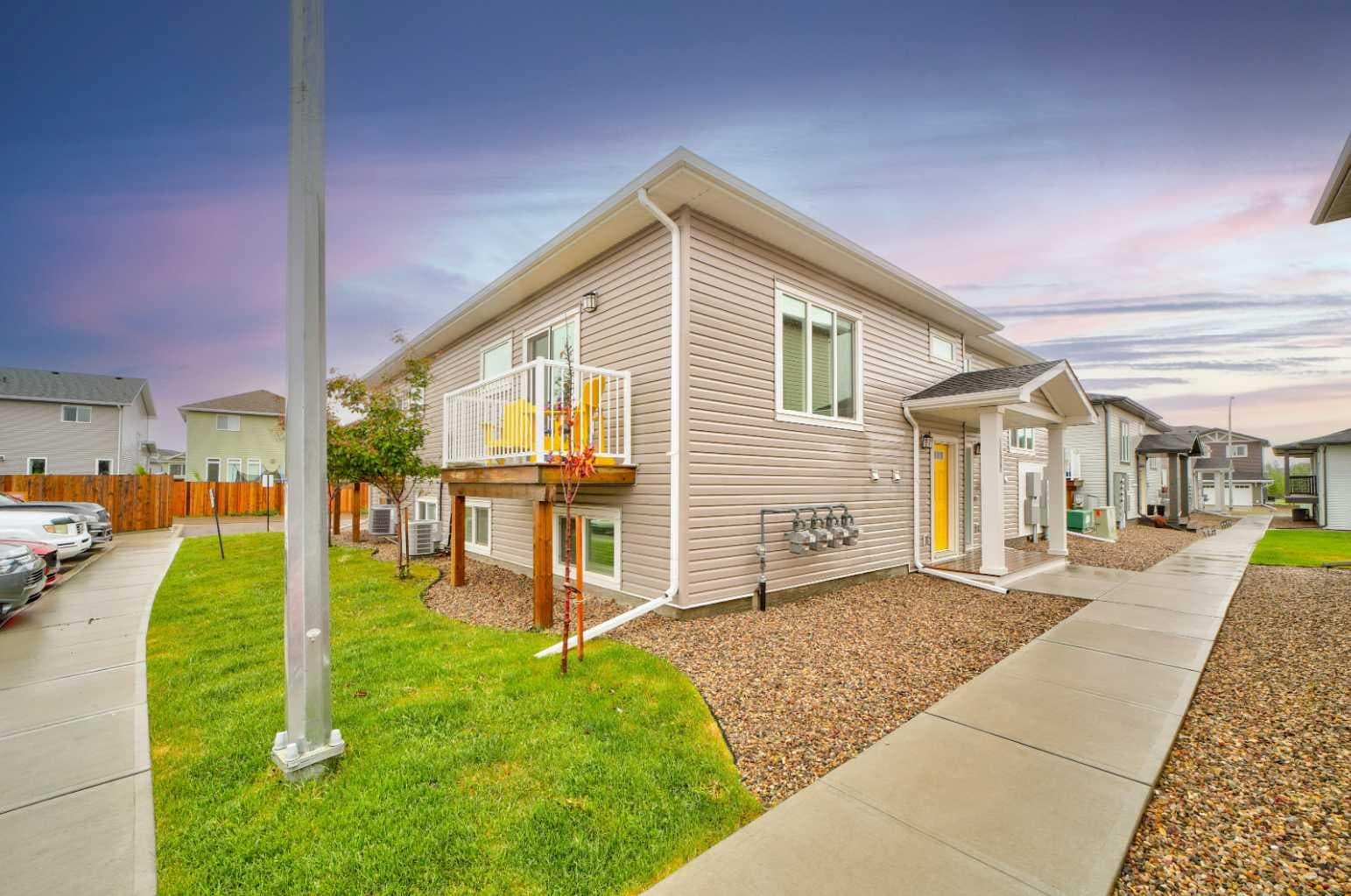 1206, 210 Firelight Way W — photo 1