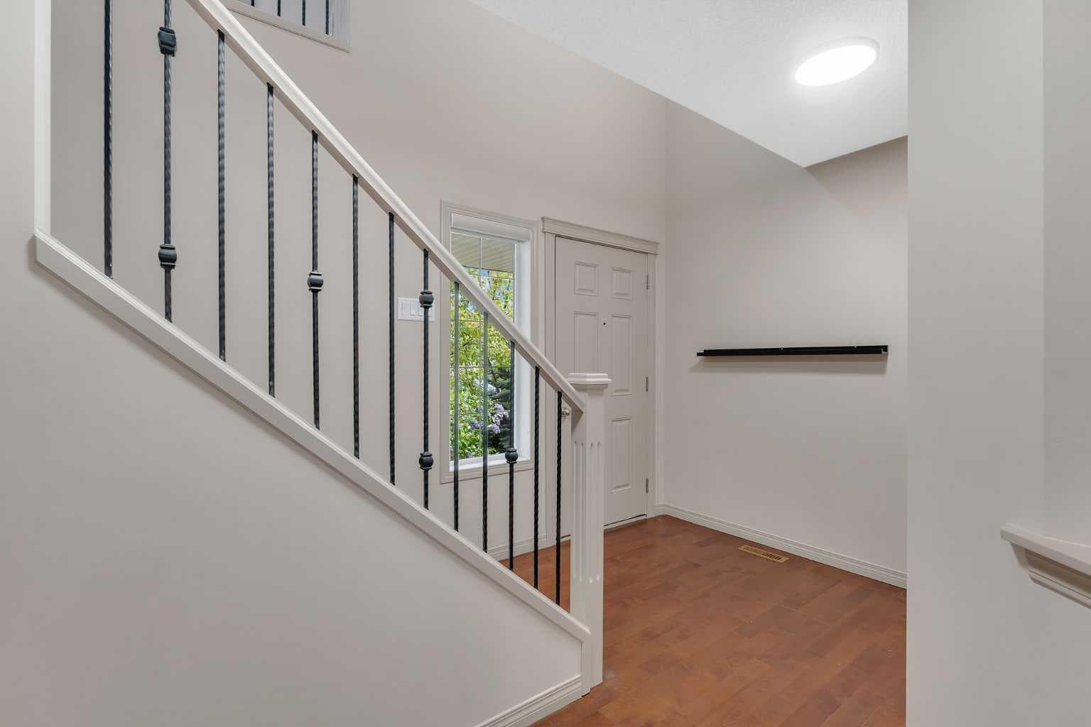 263 Royal Birch Way NW — photo 4