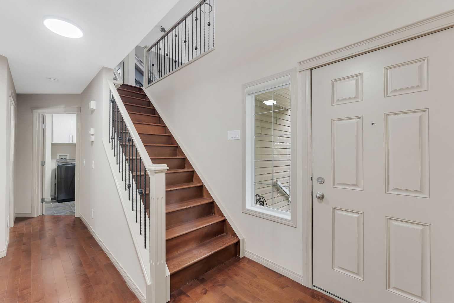 263 Royal Birch Way NW — photo 5