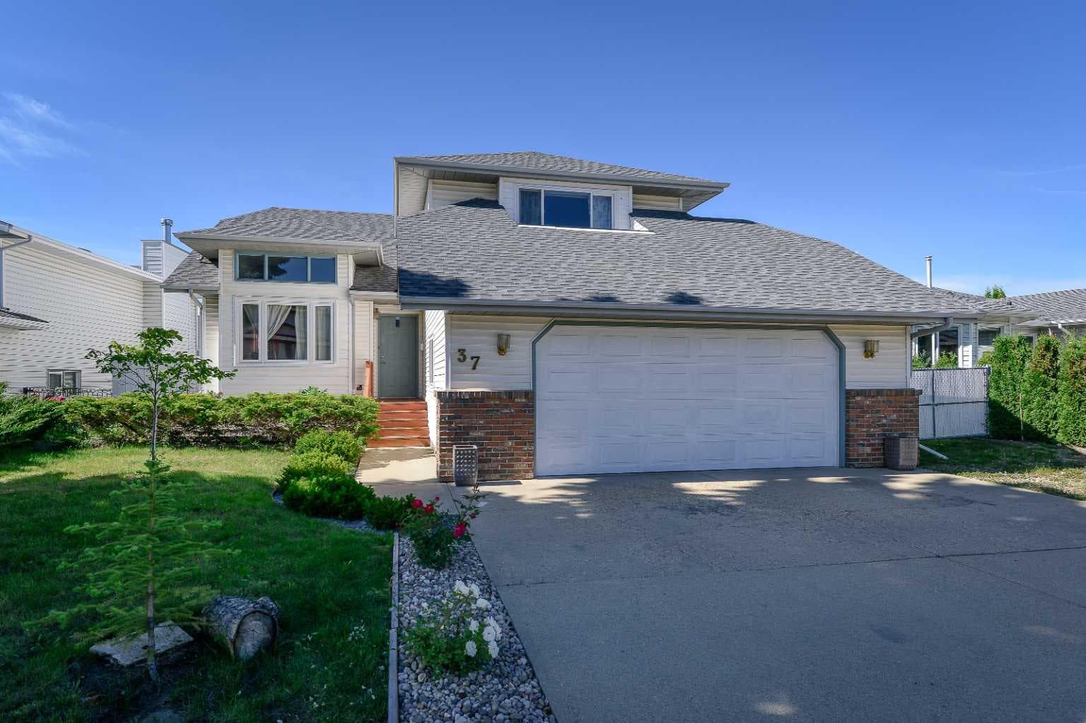 37 Denovan Crescent — photo 1